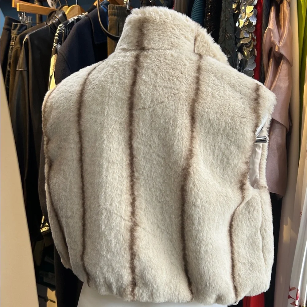 White House Black Market Cream Faux Fur Teddy Vest with Brown Stripe Accents - Picture 3 of 5